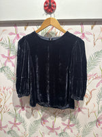 Load image into Gallery viewer, Nancy Silk Velvet 3/4 Puff Sleeve Top in Navy
