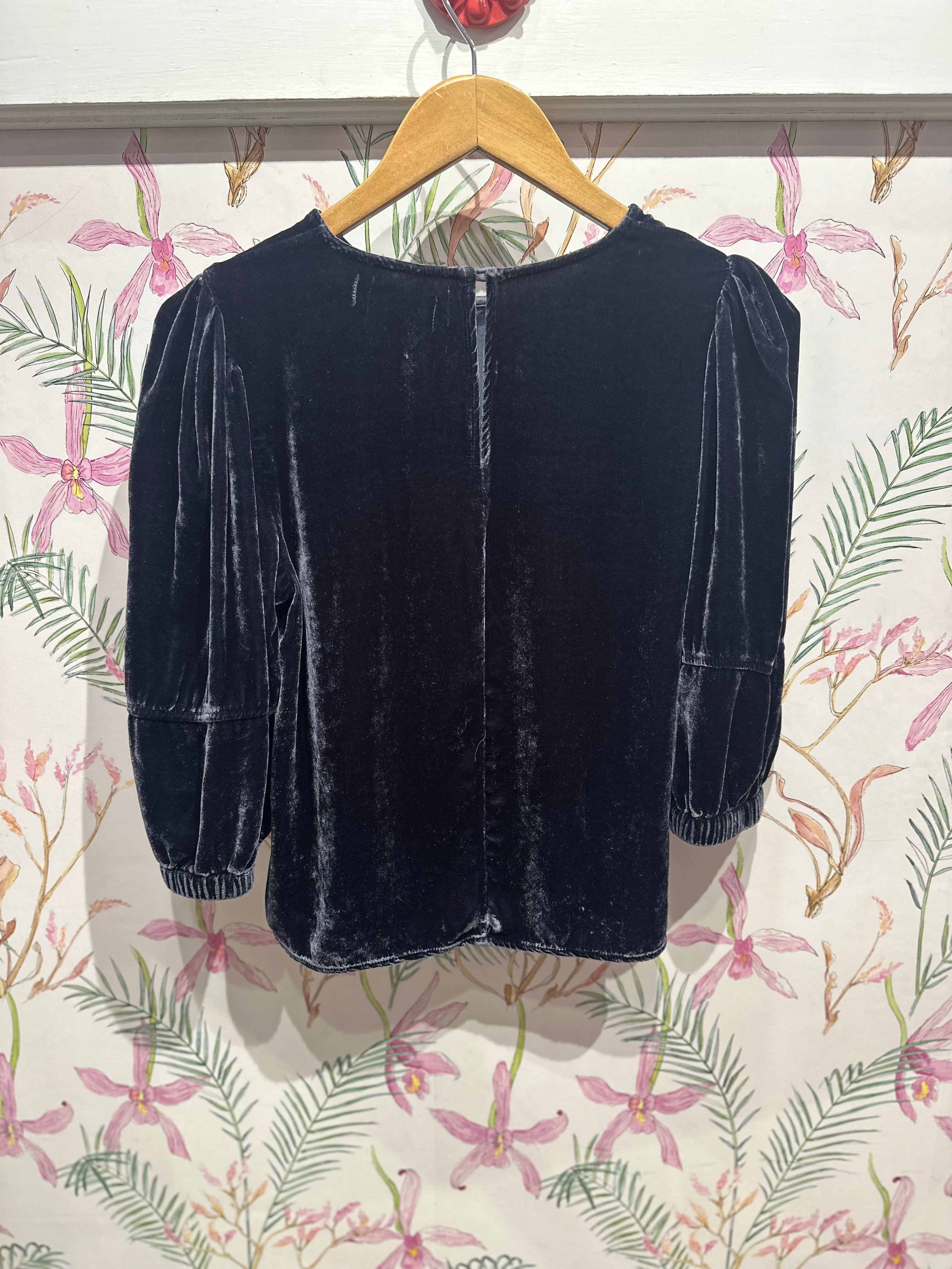 Nancy Silk Velvet 3/4 Puff Sleeve Top in Navy