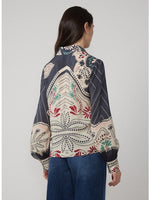 Load image into Gallery viewer, Lara Blouse in Winding River
