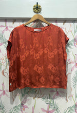 Load image into Gallery viewer, Grace Top in Rust
