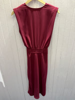 Load image into Gallery viewer, Lamarca Midi Dress in Syrah
