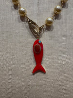Load image into Gallery viewer, Fish on a Hook Necklace in Champagne w/ Red Fish
