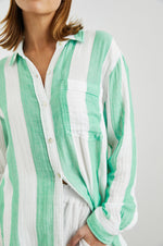 Load image into Gallery viewer, Jaylin Shirt in Jade Stripe
