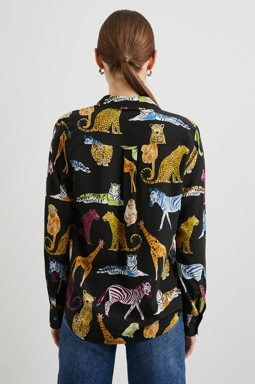 Kate Shirt in Illustrated Animals