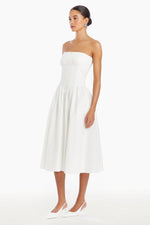 Load image into Gallery viewer, Strapless Holland Dress in White
