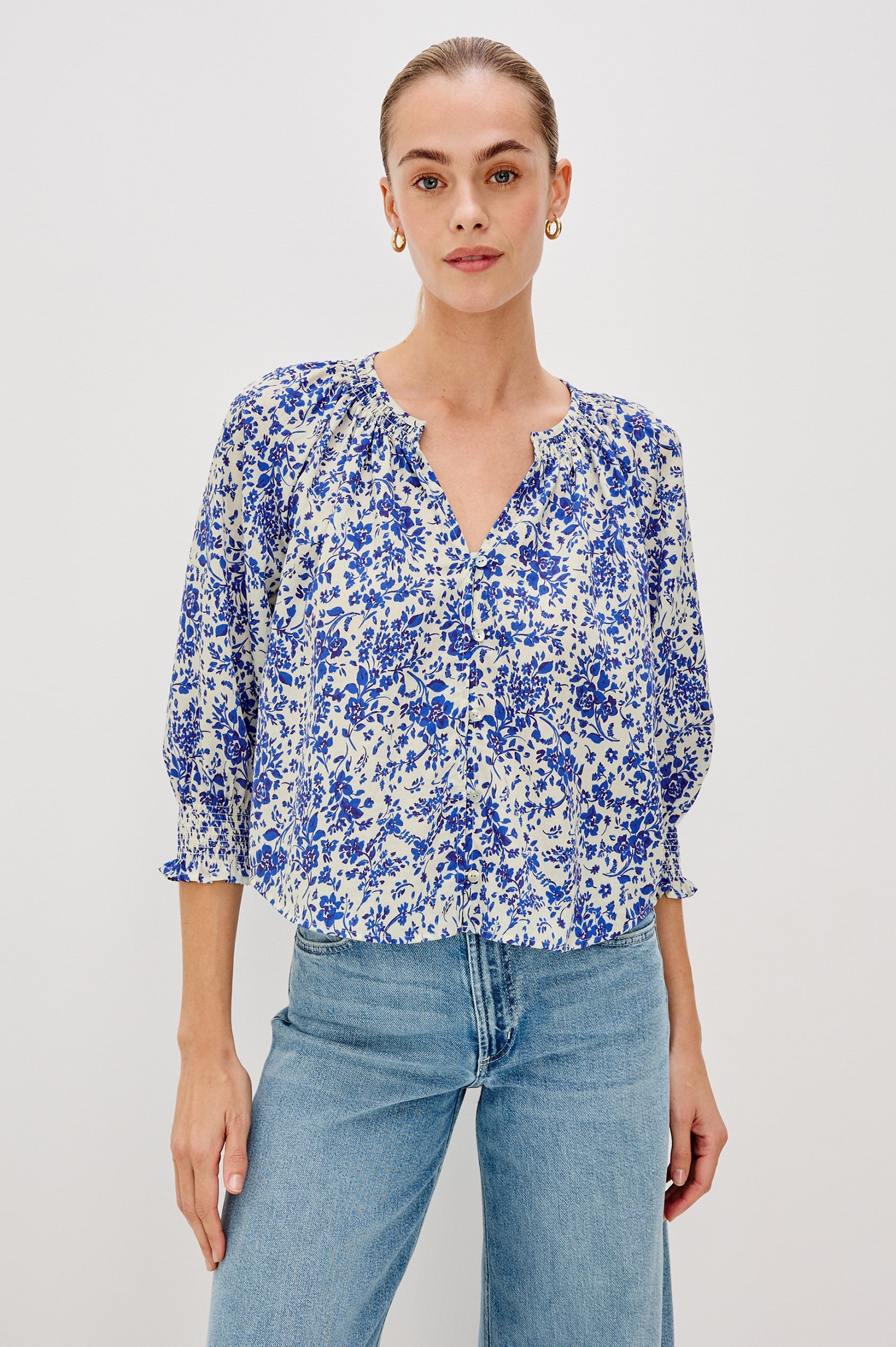 Mariah Top in Blue Marguerite