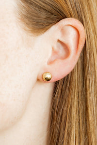 Screwback Stud Earrings in 8mm Vera Round