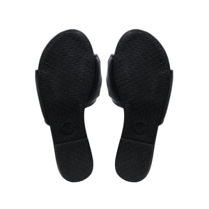 Nottie Slide Sandal in Black