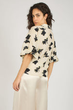 Load image into Gallery viewer, Paper Moon Charlie Shirt in Cream/Black
