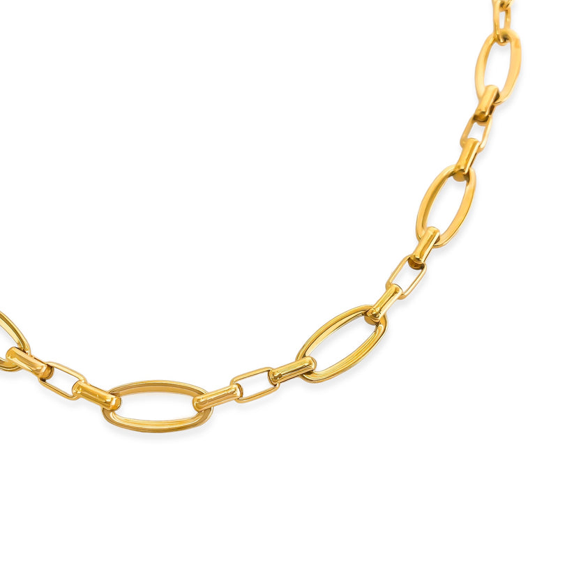 Large Paperclip Chain Necklace in Gold