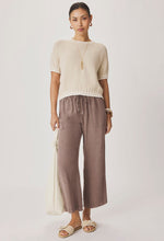 Load image into Gallery viewer, Angie Crop Wide Leg Pant in Wicker
