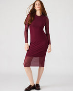Load image into Gallery viewer, Hailee Dress in Wine
