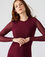 Load image into Gallery viewer, Hailee Dress in Wine
