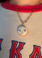 Load image into Gallery viewer, Noah Kahan "Mess" I-89 VT Charm on Gold Paperclip Chain

