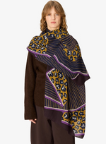 Load image into Gallery viewer, Lov Scarf in Purple

