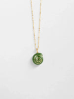Load image into Gallery viewer, Green Snail Long Necklace
