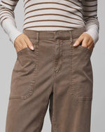 Load image into Gallery viewer, Carissa Twill Pant in Dark Plum
