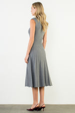 Load image into Gallery viewer, Sleeveless Knit Maxi Dress in Heather Grey

