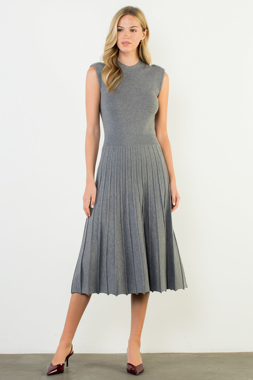 Sleeveless Knit Maxi Dress in Heather Grey