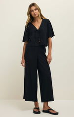 Load image into Gallery viewer, La Belle Linen Top in Black
