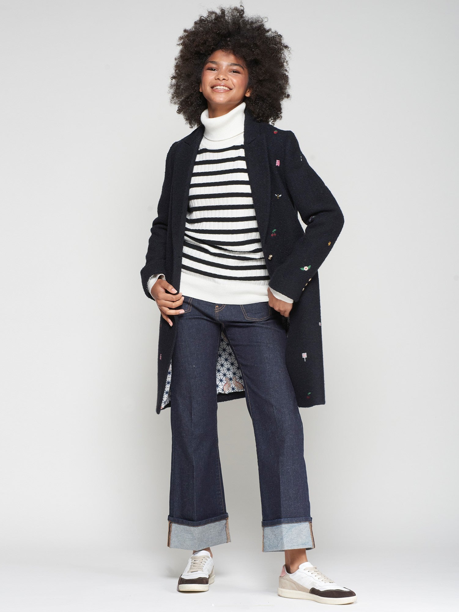 Aricia Mini Embroidery Wool Long Coat in Navy