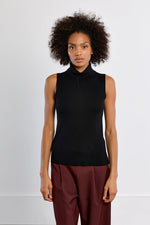 Load image into Gallery viewer, Thin Sleeveless Turtleneck Sweater in Black
