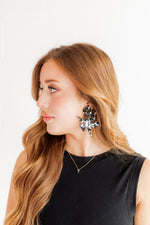 Load image into Gallery viewer, Flora Earrings in Black &amp; White
