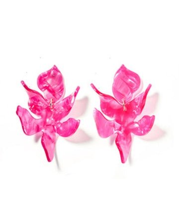 Flora Earrings in Pearlized Pink