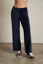 Load image into Gallery viewer, Alex Velour Pull On Sweatpants in Navy
