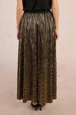 Load image into Gallery viewer, Pleated Metallic Maxi Skirt in Gold

