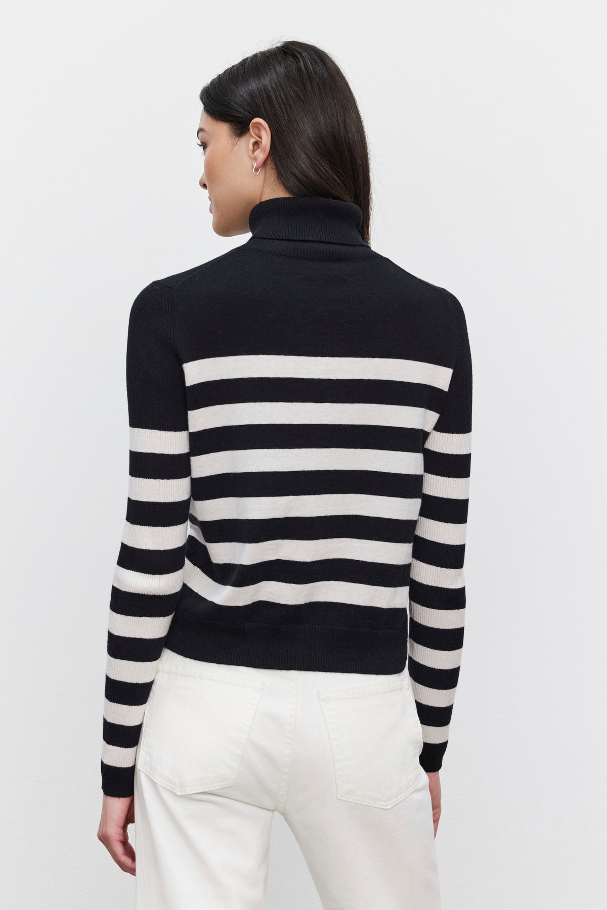 Korie Turtleneck Sweater in Black/Chalk