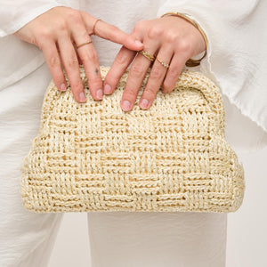 Annie Clutch in Cream