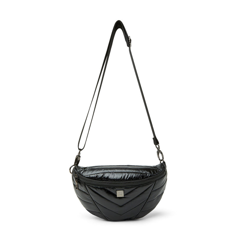 Little Runaway in Pearl Black