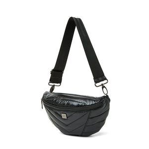 Little Runaway in Pearl Black