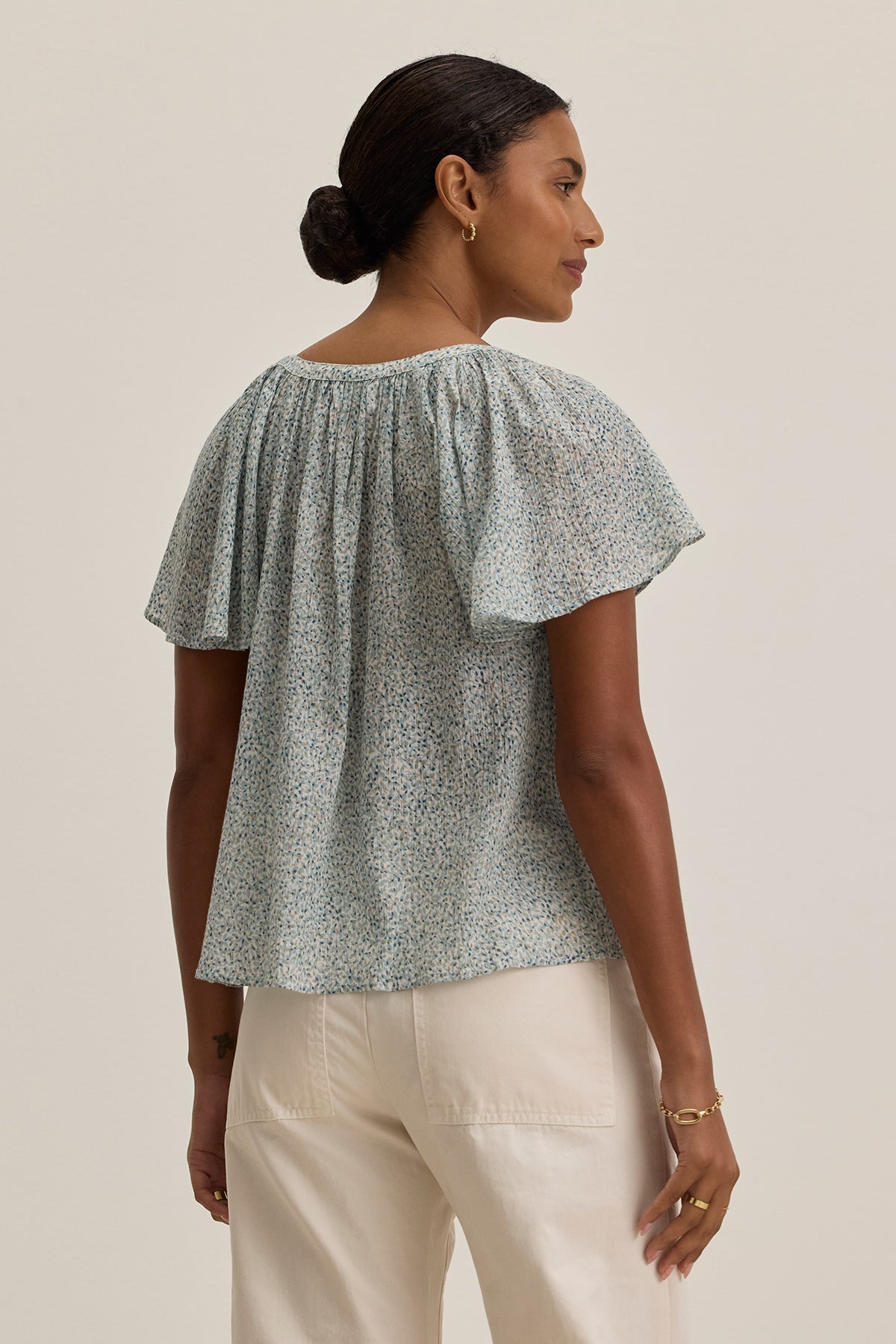 Park Ruffle Sleeve Top in Seafoam