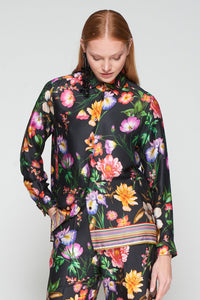 Tea Shirt in Black Floral Estampado