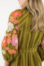 Load image into Gallery viewer, Embroidered Puff Sleeve Maxi Dress in Green
