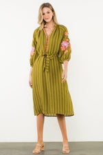 Load image into Gallery viewer, Embroidered Puff Sleeve Maxi Dress in Green
